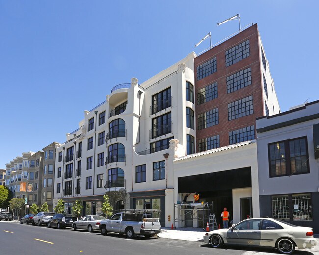 Foto principal - 1645 Pacific Ave