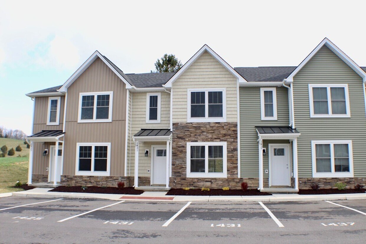 1431 Hornsby Ave, Harrisonburg, VA 22801 House Rental in Harrisonburg