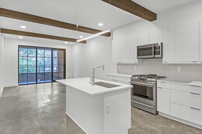 Foto del edificio - 346 Peters St SW