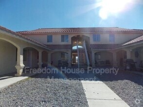 Building Photo - 2341 E Calvada Blvd