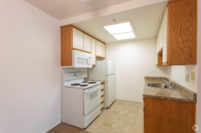 1BR, 1BA - 610SF - Bentley Place