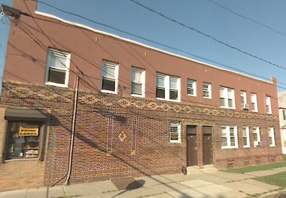 Building Photo - 100 W 15th St