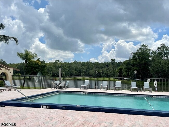 Building Photo - 13076 Cross Creek Ct