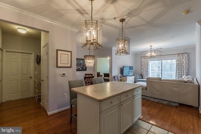 Kitchen Island - 9480 Virginia Center Blvd