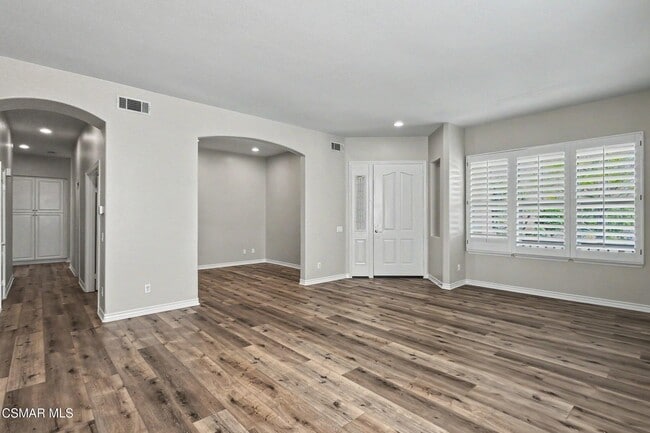 Building Photo - 4614 Via Del Rancho