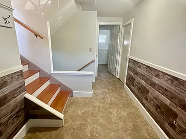 Foto del edificio - 5617 N 69th St