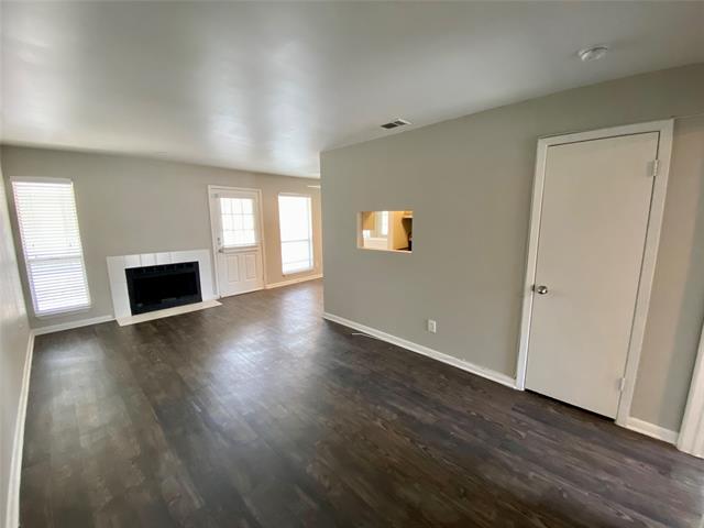 Foto del edificio - 4502 Gaston Ave