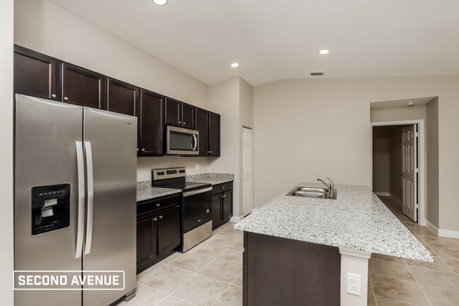Building Photo - 1550 DE GROODT RD SW