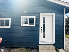 Building Photo - 4018 Gano St