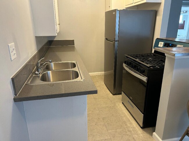 Foto del edificio - 2621 W Ramona Rd