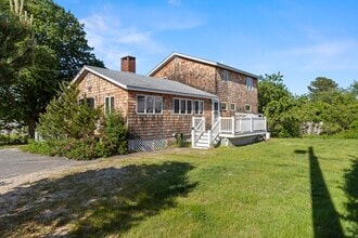 Building Photo - 11 Sleepy Hollow Rd