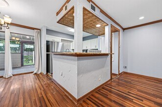 Building Photo - 14515 Wunderlich Dr