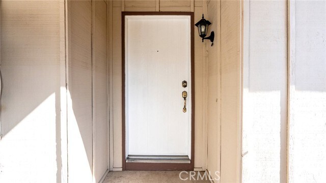 Foto del edificio - 1270 Glenthorpe Dr