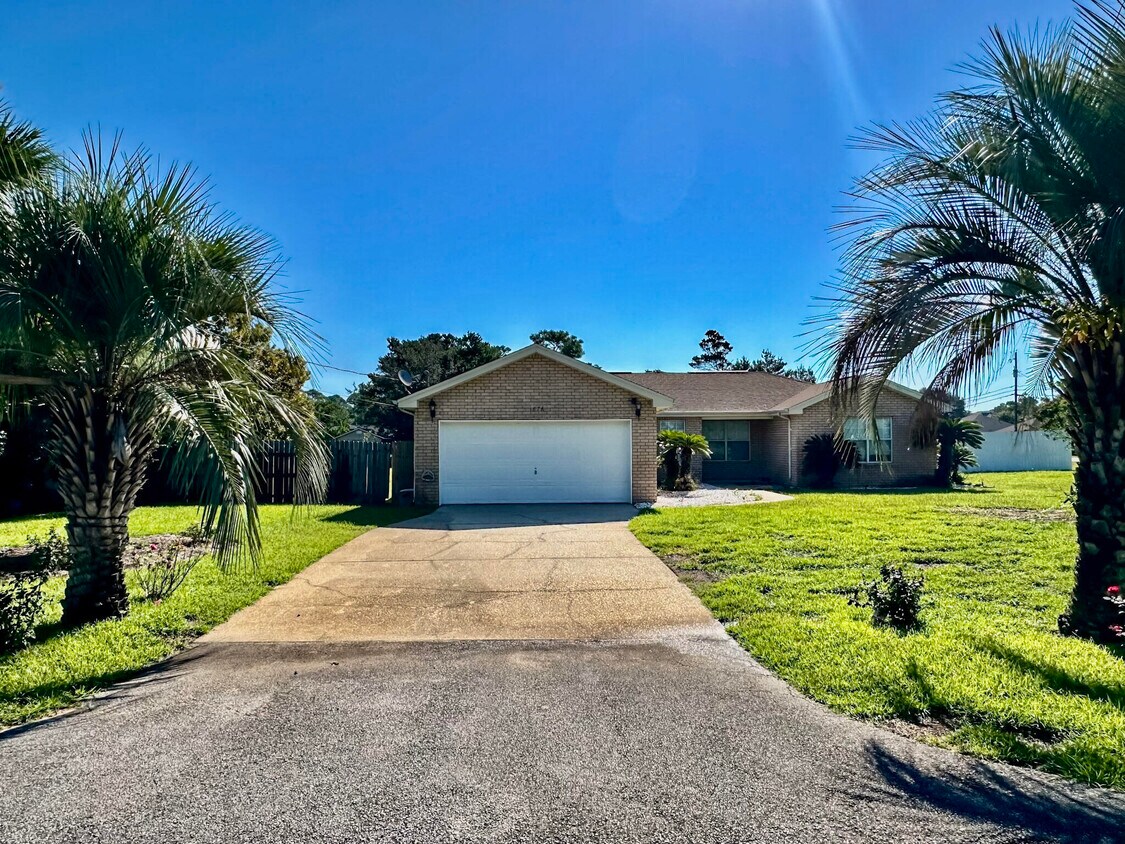 Foto principal - 1876 Jamaica Dr