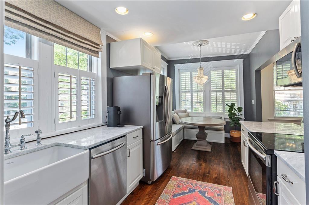 Foto principal - 301 10th St NE