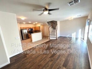 Building Photo - 8809 Horizon Wind Ave