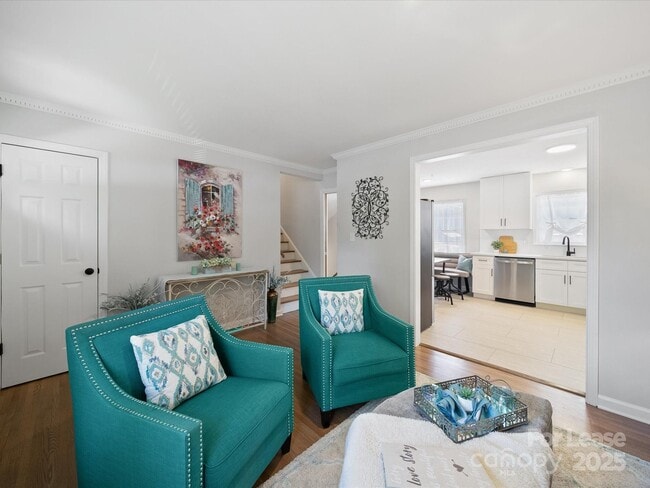 Foto del edificio - 2213 Milton Rd