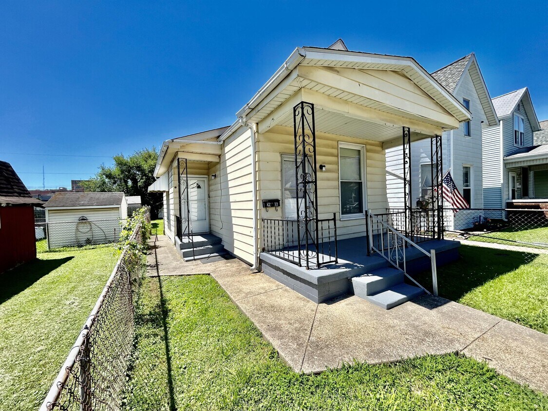Foto principal - 2506 W Illinois St