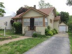 Primary Photo - Nice 2 bed 1 bath house $1195