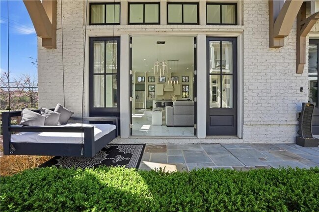 Foto del edificio - 11650 Folia Cir