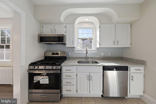 Foto del edificio - 4816 Leland St