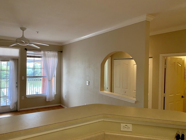 Building Photo - 1 bedroom in Tampa FL 33611