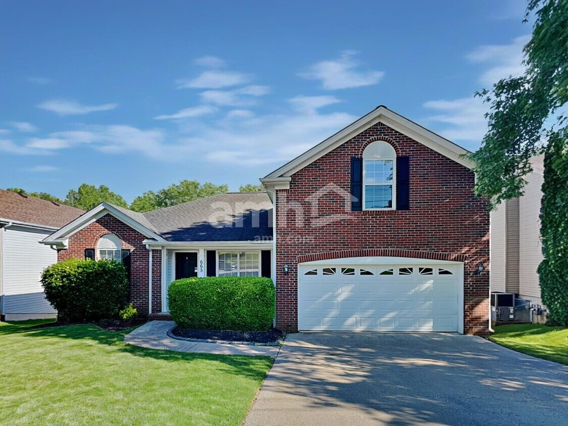 Foto principal - 665 Granwood Blvd