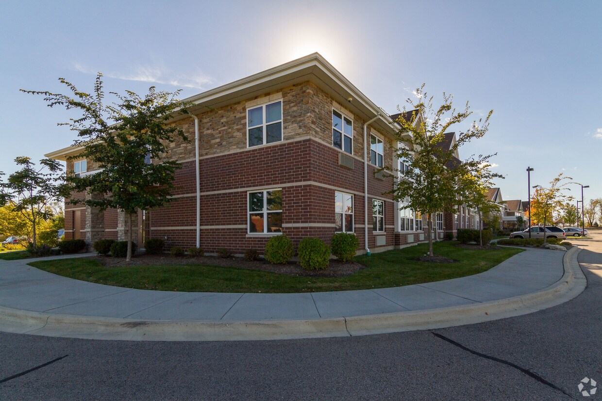 The Residences of Lake in the Hills Apartments Lake in the Hills, IL