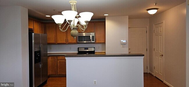 Foto del edificio - 12332 Rollys Ridge Ave