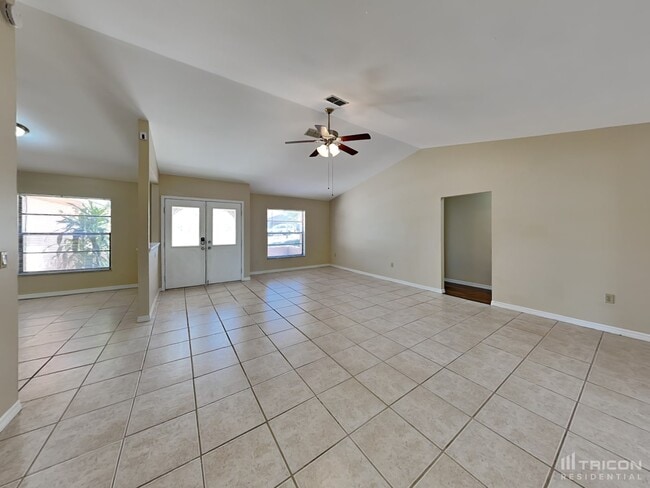 Building Photo - 11243 Homeway St