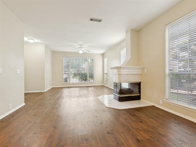 Building Photo - 4640 Sunnybrook Dr
