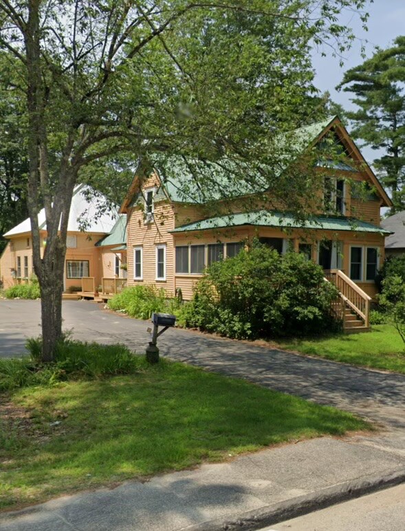 55 Portland Rd, Bridgton, ME 04009 House Rental in Bridgton, ME