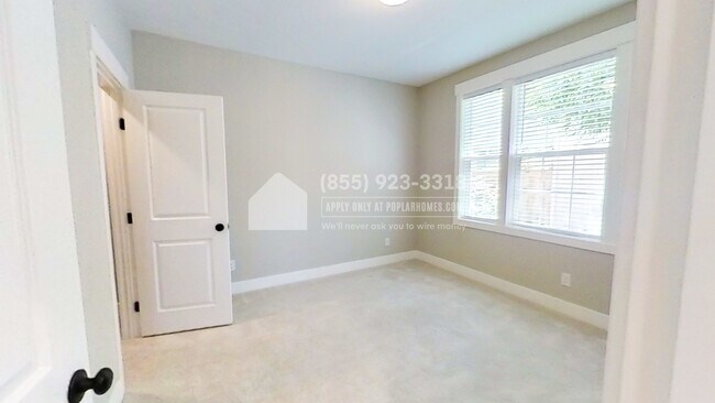 Foto del edificio - 152 Colner Cir