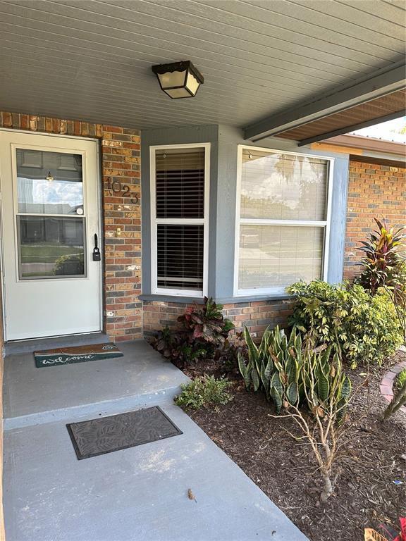 Building Photo - 1023 Redbud Cir
