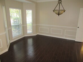 Building Photo - 914 Ivory Ridge Ln
