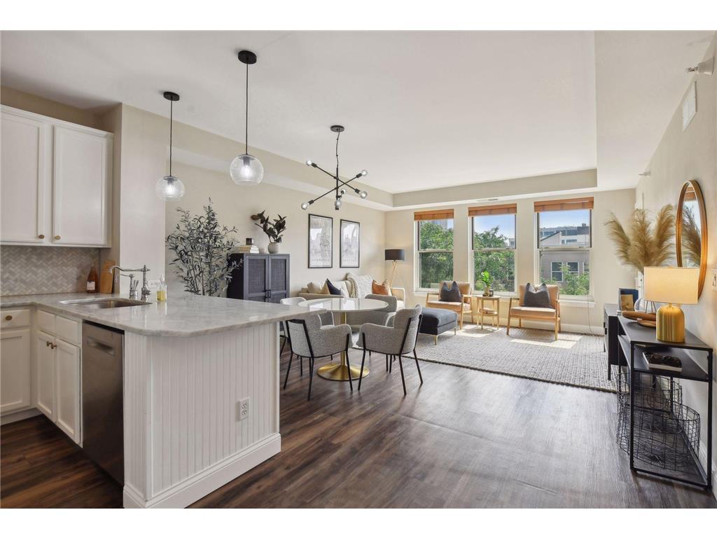 Foto principal - 575 N 1st St
