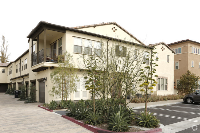 Foto del edificio - El Paseo at the Village of Foothill Ranch II