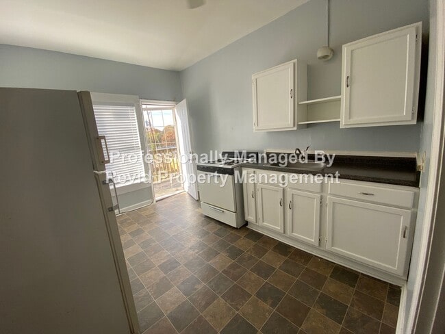 Building Photo - The Gables at Auburndale!