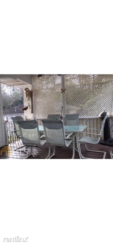 Foto del edificio - 3 br, 1 bath House - 1 Camel St
