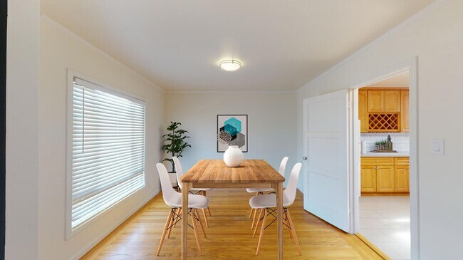 Foto del edificio - Spacious Outer Sunset apartment near Golde...