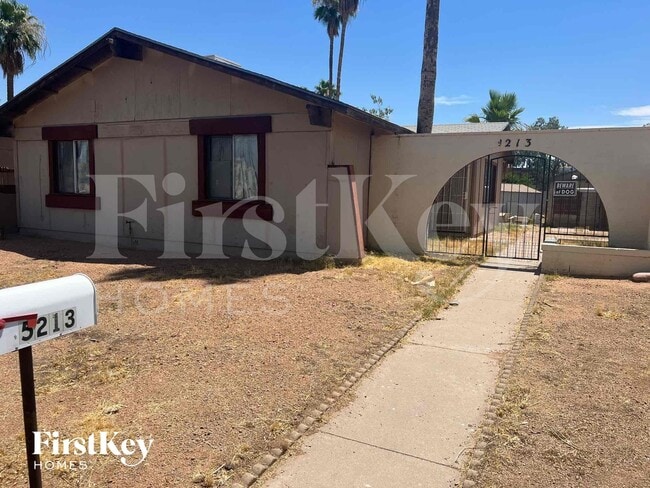 Building Photo - 5213 S 47th Pl