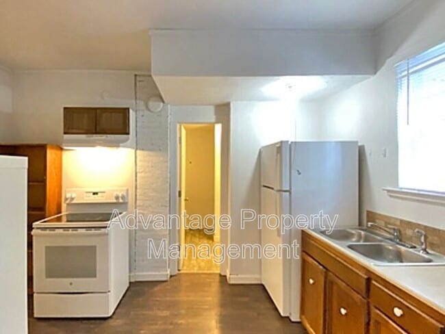 Foto del edificio - 240 NW 9th St