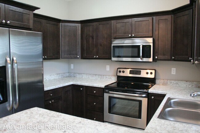 Foto del edificio - 4 br, 3 bath House - 1044 Manitou Trail
