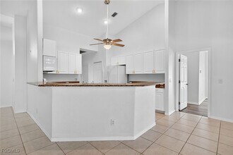 Building Photo - 2007 SW 43rd Terrace Building Photo - 2007 SW 43rd Terrace