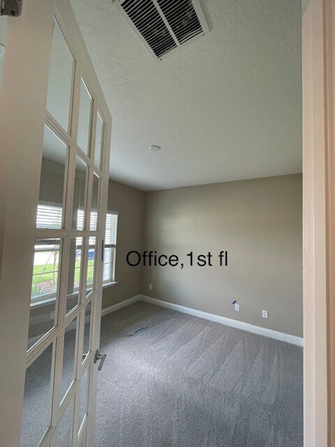 Building Photo - 74 Monthaven Dr