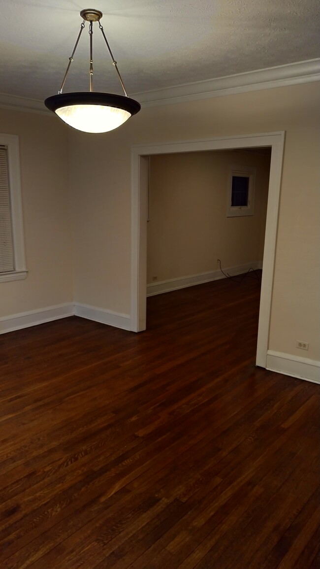 Building Photo - 2577 Euclid Heights Blvd