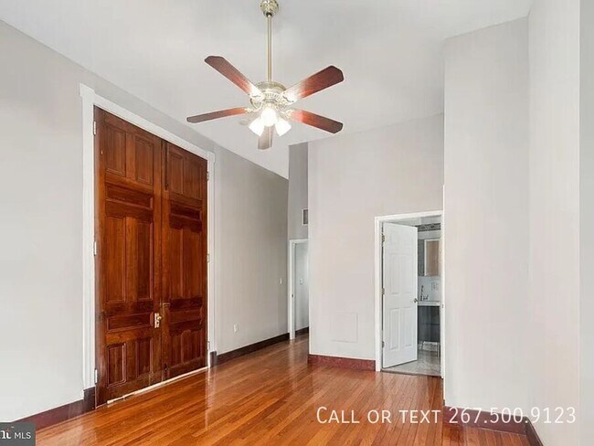 Foto del edificio - 3414 Spring Garden St