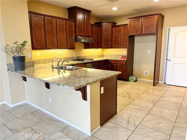 Foto del edificio - 8039 City View Pl