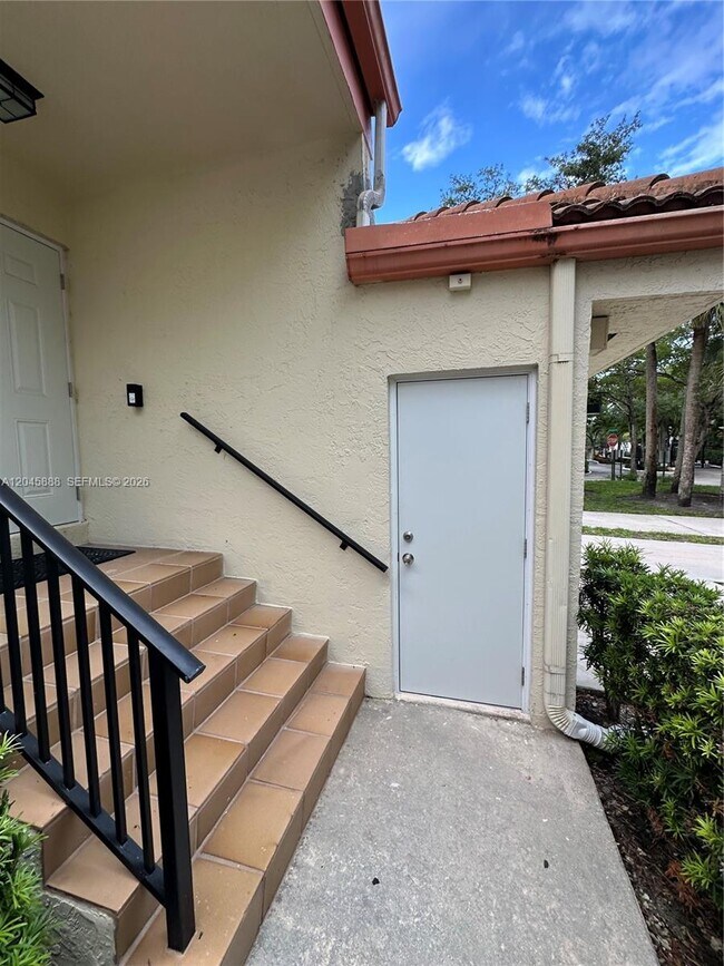 Foto del edificio - 3345 Emerald Oaks Dr