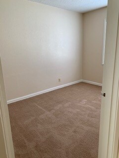 Foto del edificio - 1260 Chanute Ave